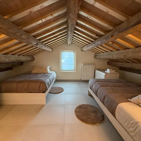 Appartamento Iris House *